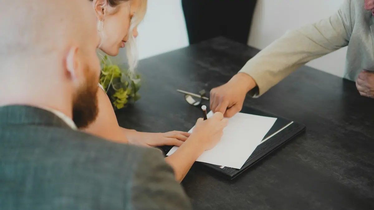 Modification des statuts : majorités, notaire, publication et coûts